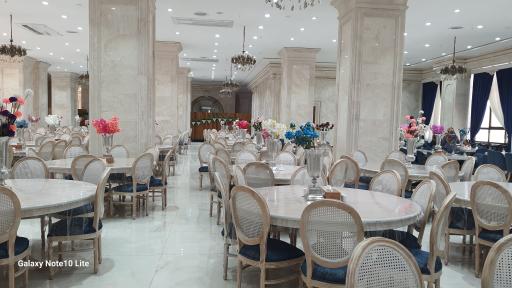 رستوران قصر نیلی 