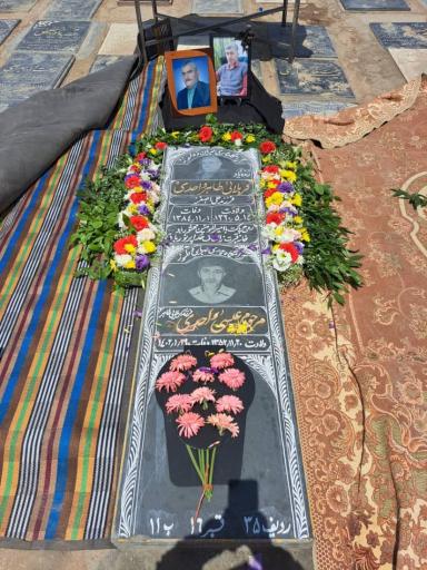 عکس مزار طاهر واحدی