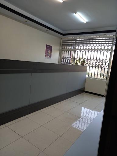 عکس پیشخوان دولت 72162674