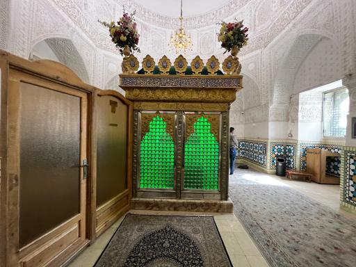 عکس امامزادگان احمد بن قاسم و فاطمه خاتون (ع)