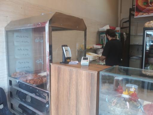 عکس فلافل بابا عزیز 