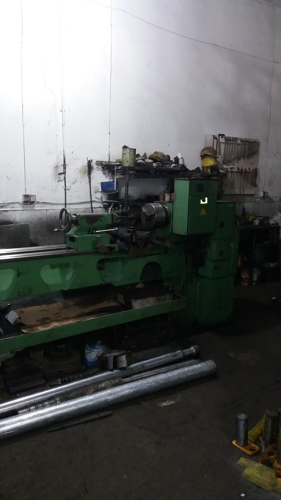 عکس خدمات فنی و مهندسی و تراشکاری سید