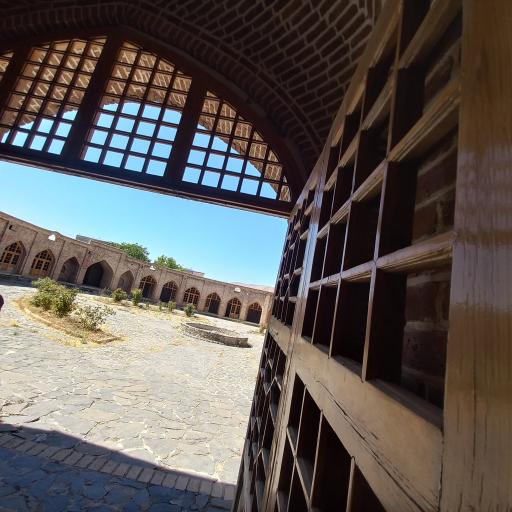عکس کاروانسرای تاج آباد سفلی