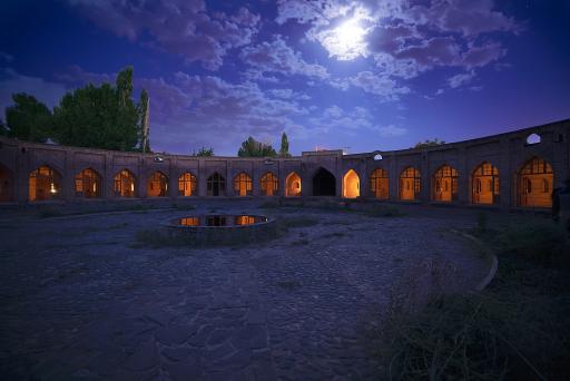 عکس کاروانسرای تاج آباد سفلی
