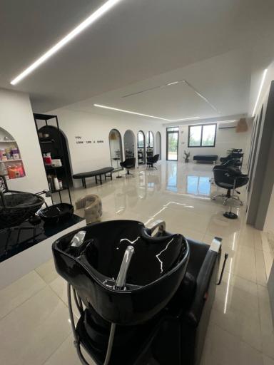 عکس سالن زیبایی اِلکت