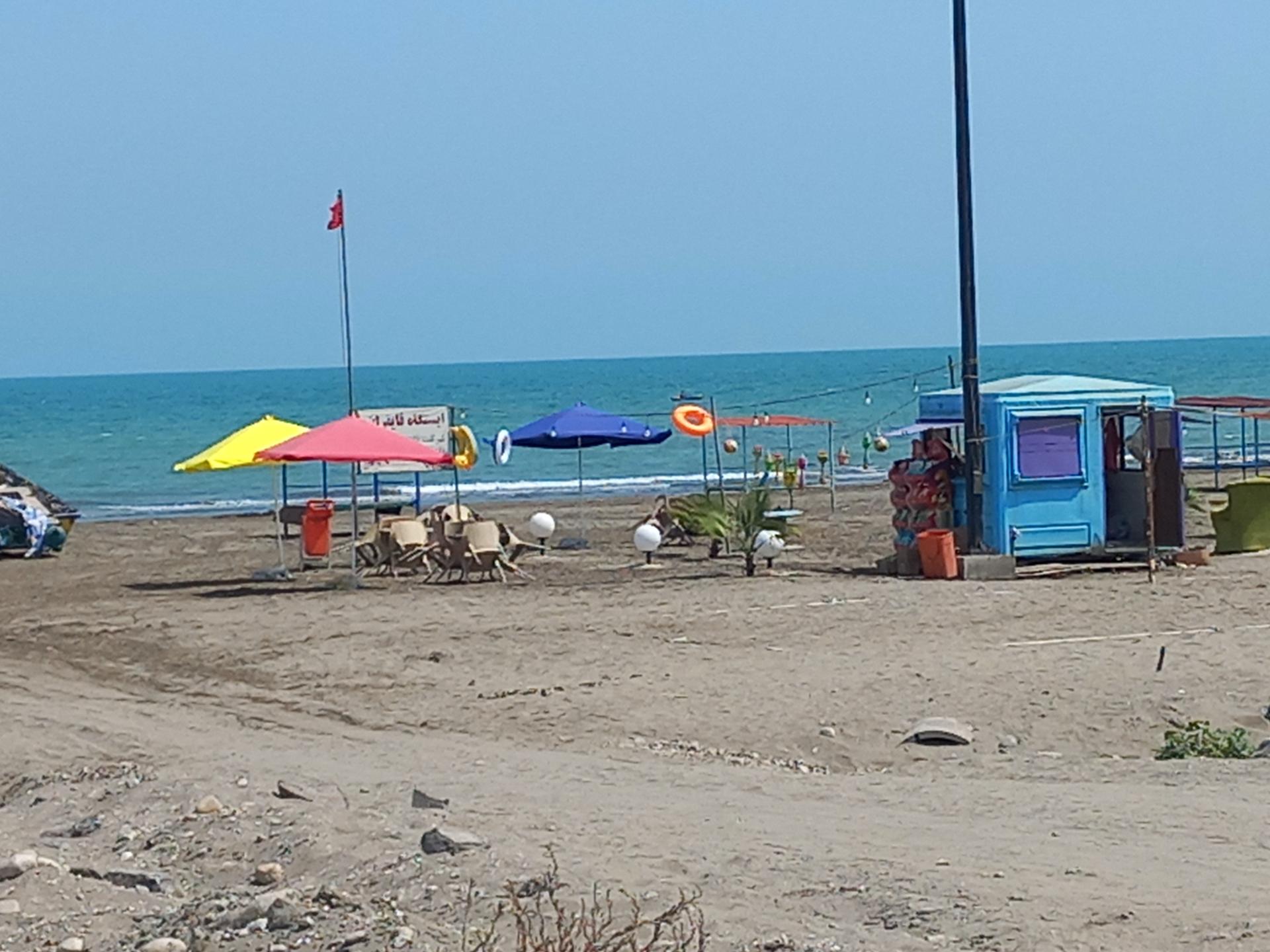 عکس کمپ ساحلی و پلاژ شهرداری رویان