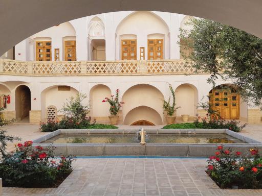 عکس اقامتگاه سنتی سپنج