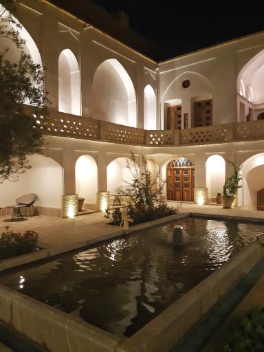 عکس اقامتگاه سنتی سپنج