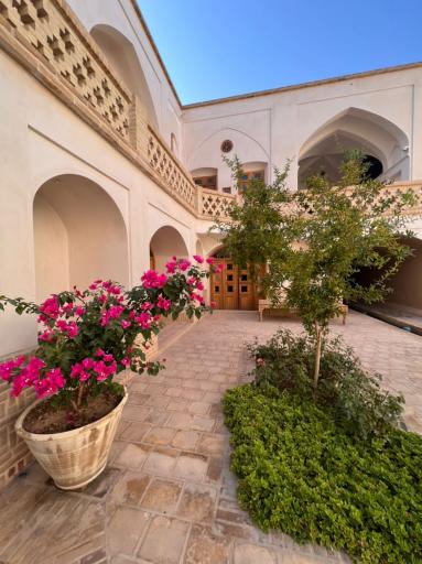 عکس اقامتگاه سنتی سپنج