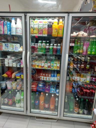 عکس هایپرمارکت پاسداران