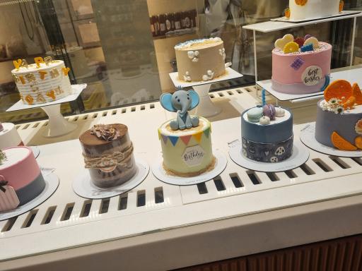 عکس نان سحر ( محله گلستان)