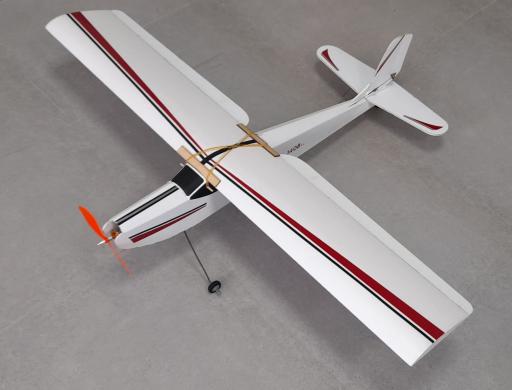 عکس باشگاه دانش آموزی هوافضای ایران