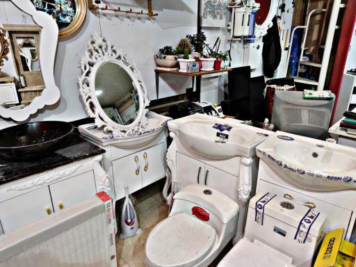 عکس فروشگاه شیرآلات بهداشتی زرین