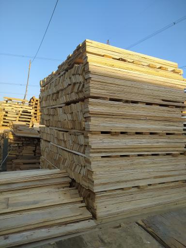 عکس انبار چوب رضا 