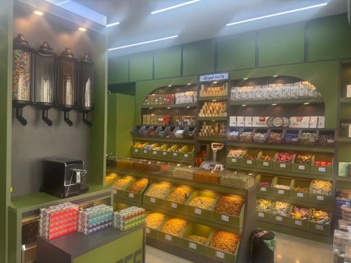 عکس آجیل و خشکبار آراد (یوسف آباد)