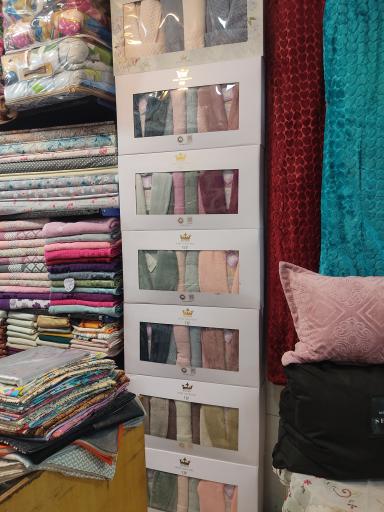 عکس کالای خواب و حمام خانواده