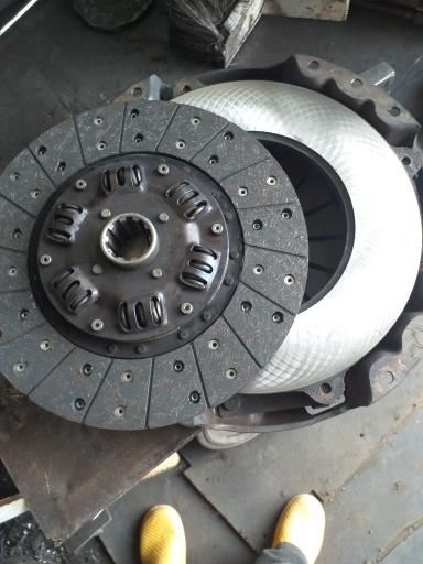 عکس کلاچ شمس