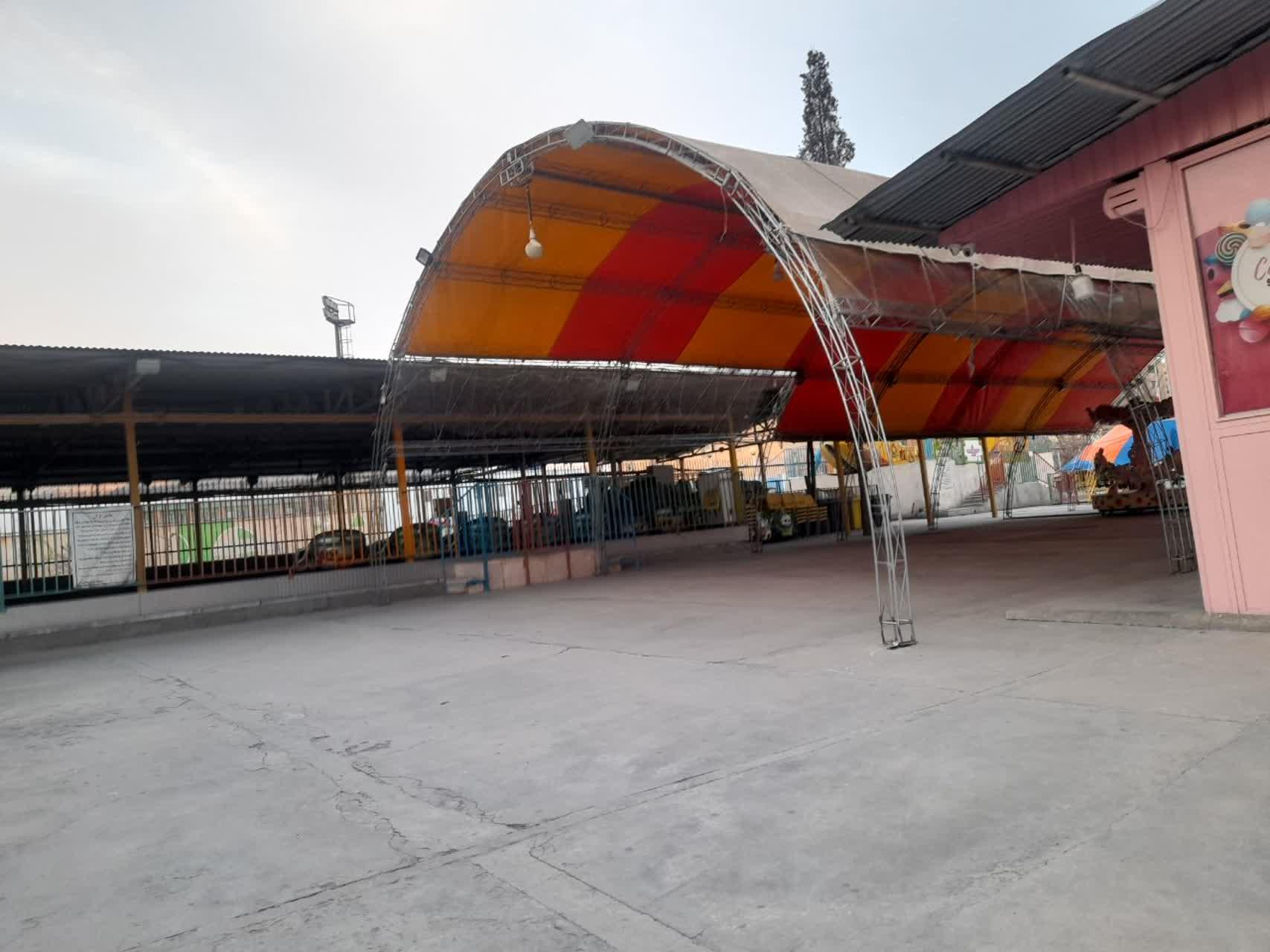 عکس شهربازی بوستان نرگس