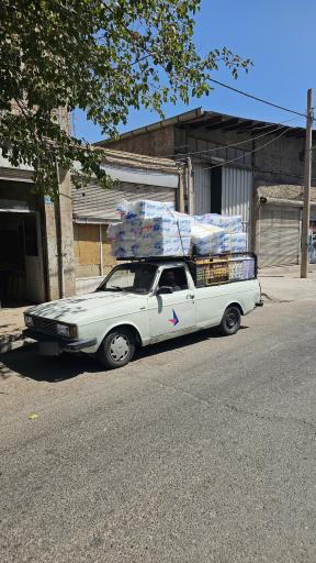 عکس پخش ظروف یکبار مصرف و دستمال کاغذی ستوده