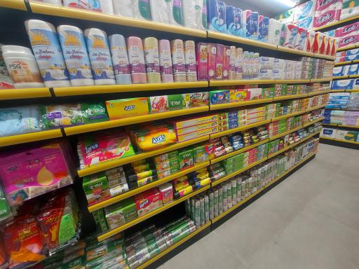 عکس پخش محصولات شوینده بهداشتی پاک‌توس