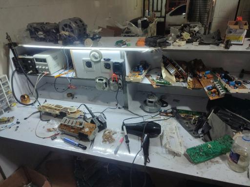 عکس تعمیرات لوازم خانگی آراد(شفیعی)