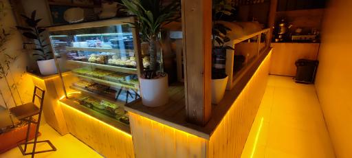 عکس کافه باقلوا هاوس