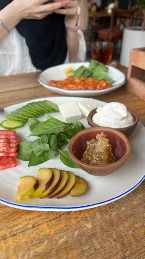 عکس کافه شمرون مگامال