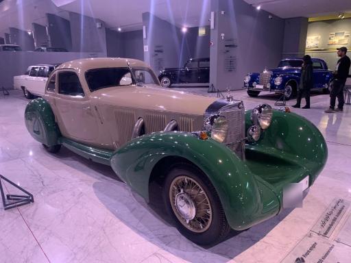 عکس موزه خودروهای تاریخی ایران