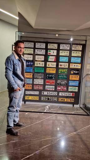 عکس موزه خودروهای تاریخی ایران