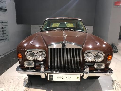 عکس موزه خودروهای تاریخی ایران