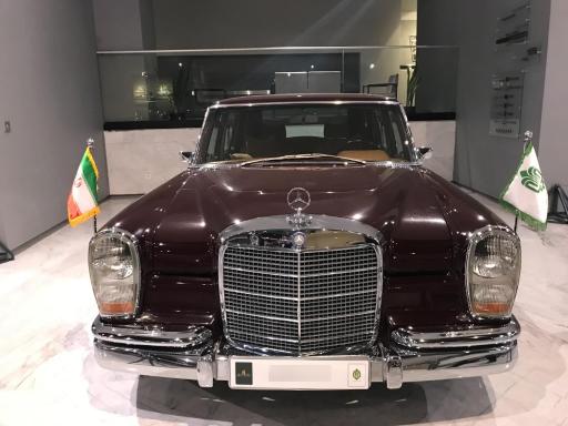 عکس موزه خودروهای تاریخی ایران