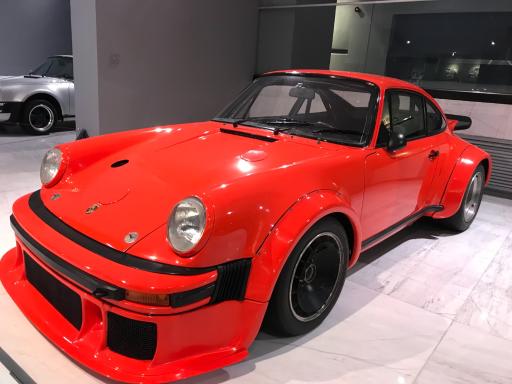 عکس موزه خودروهای تاریخی ایران