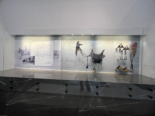 عکس موزه خودروهای تاریخی ایران