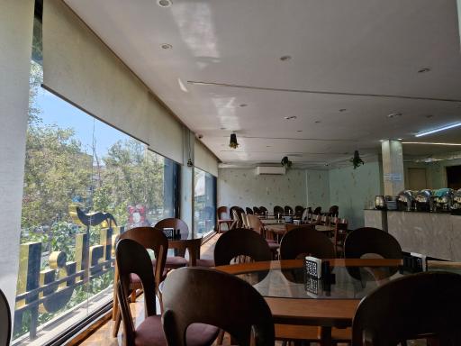 عکس رستوران آدانا