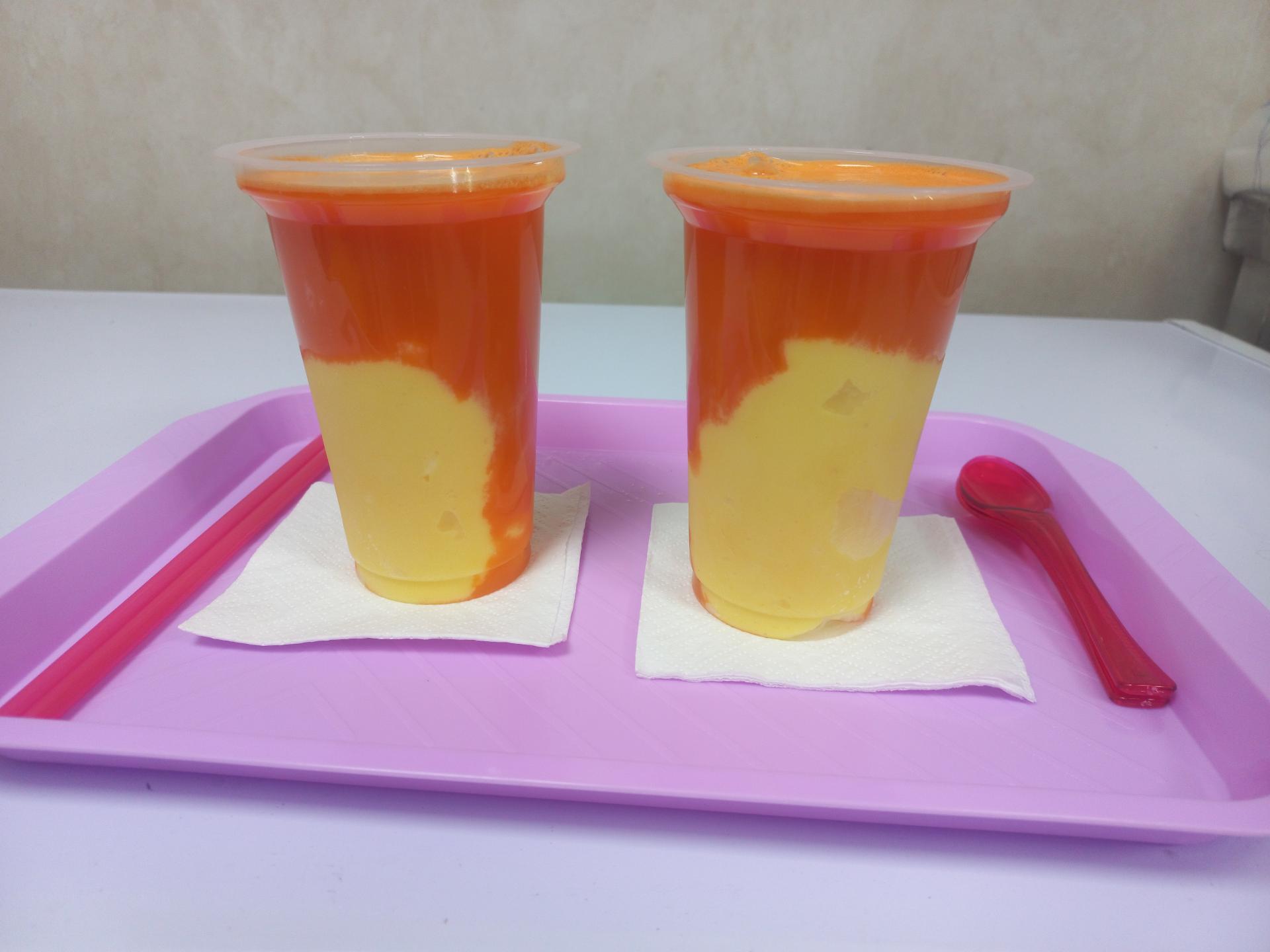 عکس آبمیوه بستنی لبخند