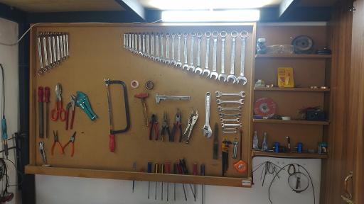 عکس باطری سازی و کولر سازی سید عباس حسینی 