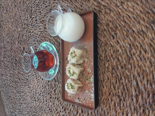 عکس باقلوا یرمی