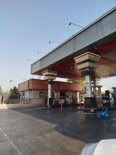 عکس پمپ بنزین تختی