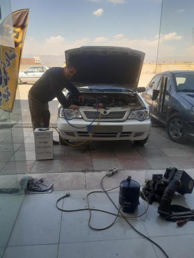 عکس خدمات برق و باطری وکولر قائم 