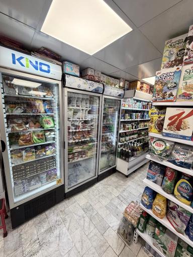 عکس فروشگاه یاران دریان شهرک مخابرات