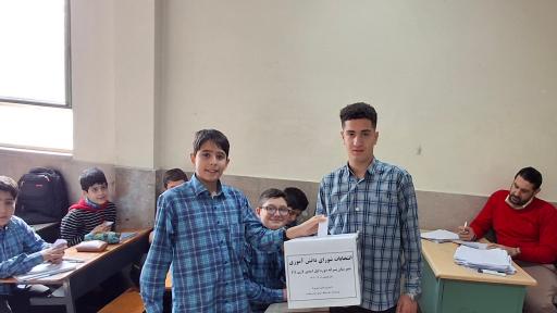 عکس دبیرستان اسدی لاری