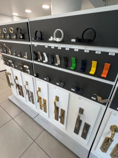 عکس یراق آلات نگین شیراز