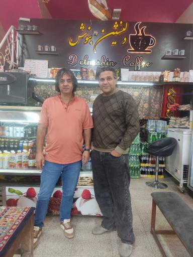 عکس کافه دلنشین ناصر