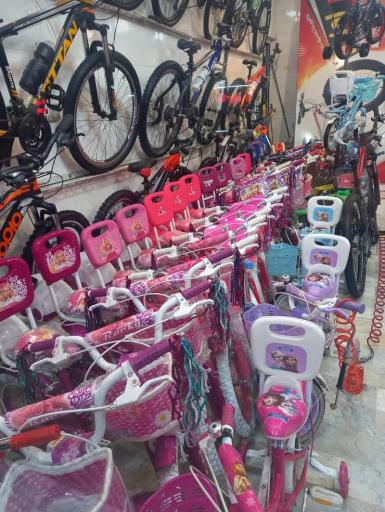 عکس فروشگاه دوچرخه دماوند