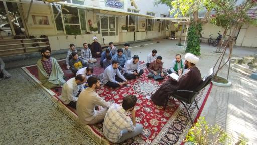 عکس مدرسه علمیه حضرت مهدی (عج)