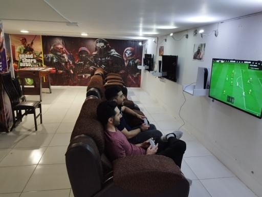 عکس کافه گیم نت صدرا 