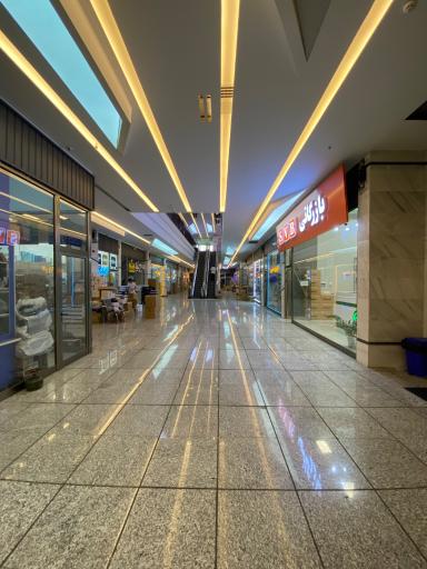 عکس بازار ابزار قونقا