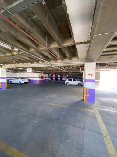 عکس بازار ابزار قونقا