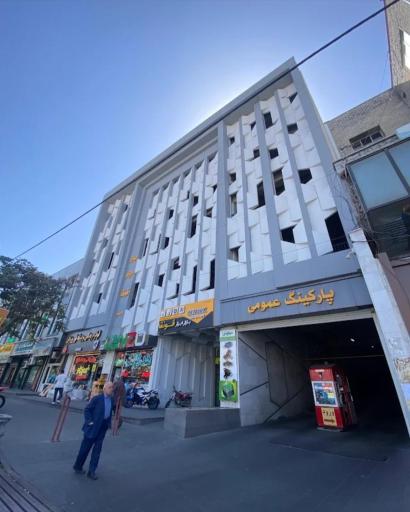 عکس بازار ابزار قونقا