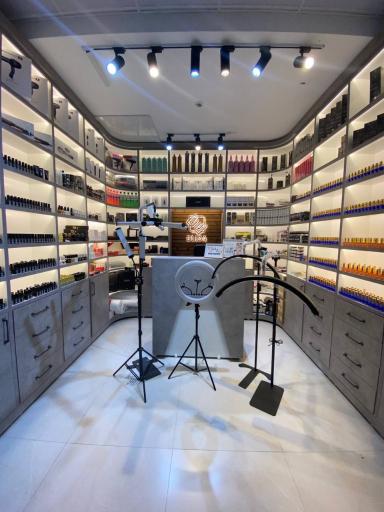 عکس پخش آرایشی آموزشگاهی الیزا